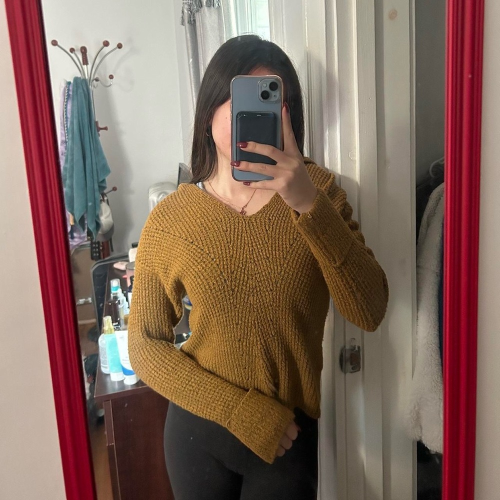 American Eagle Outfitters Mustard V-Neck Sweater